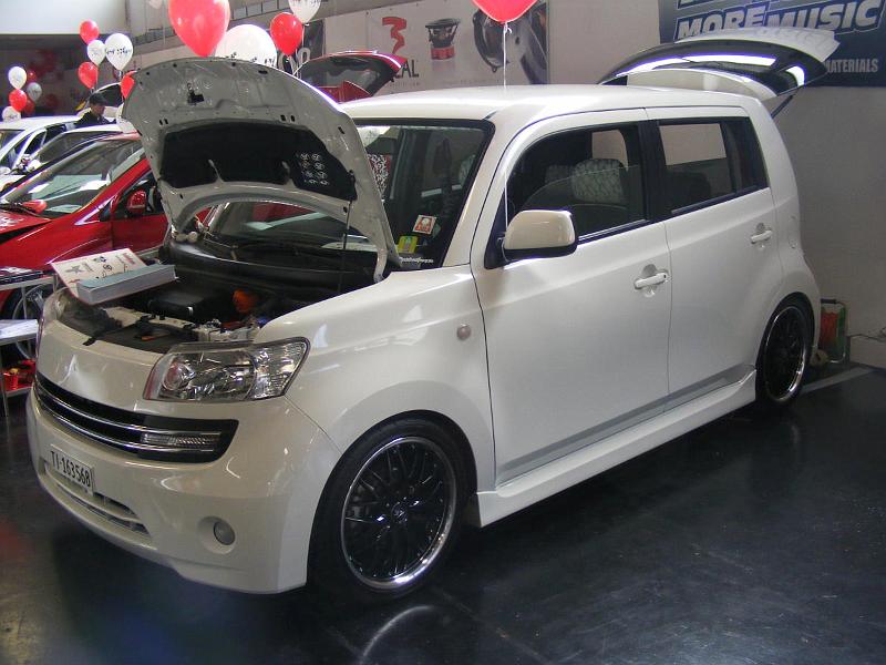 Daihatsu_Rockford_Fosgate07.JPG
