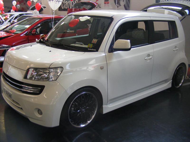 Daihatsu_Rockford_Fosgate35.JPG