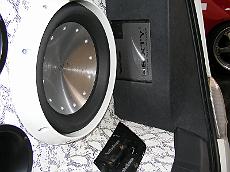 Daihatsu_Rockford_Fosgate17